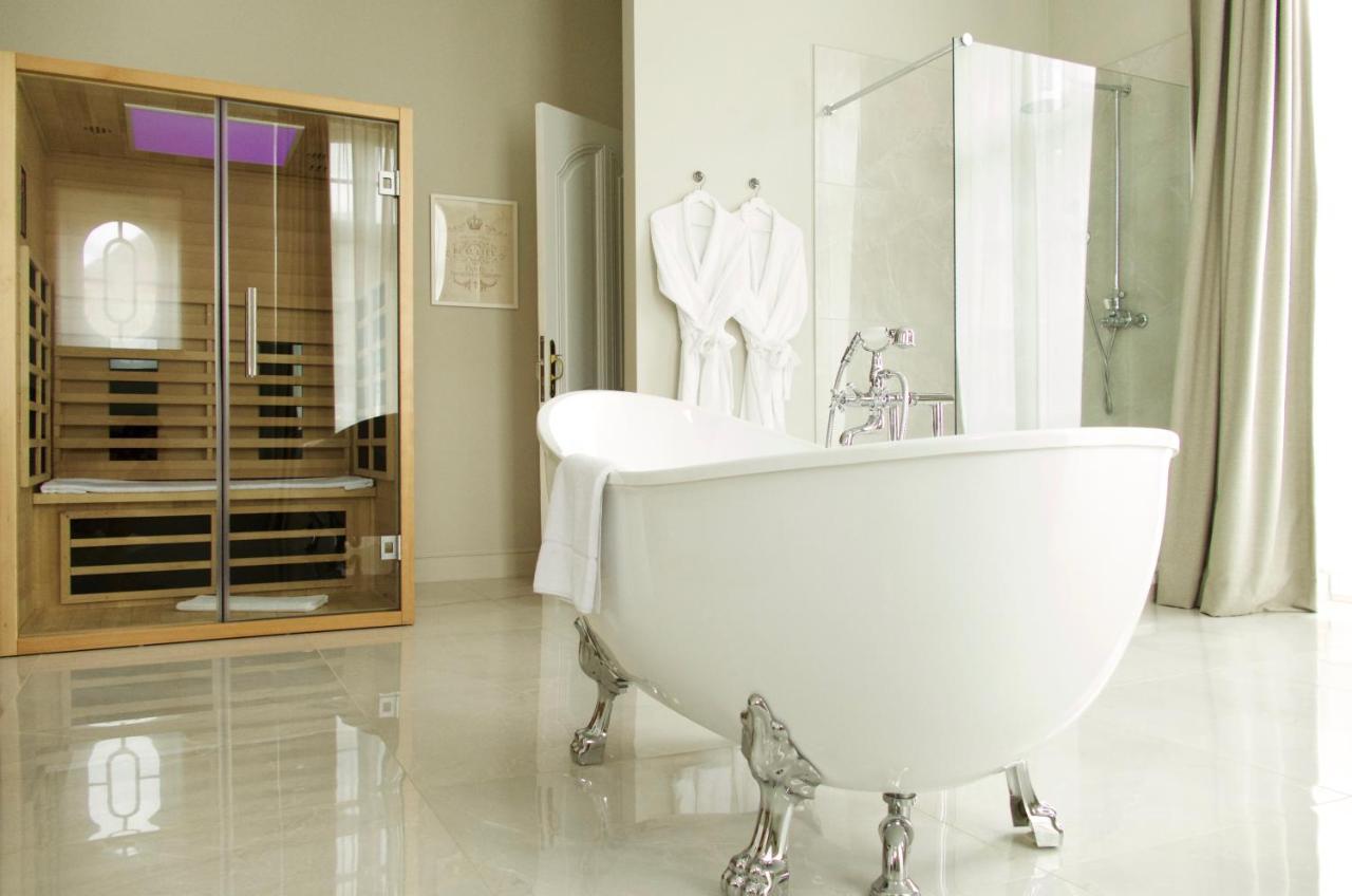 Villa De Noailles Spa Esterno foto